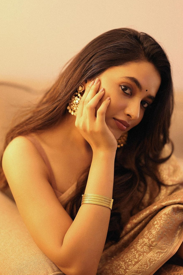 Priyanka-Arul-Mohan-1.jpg 2