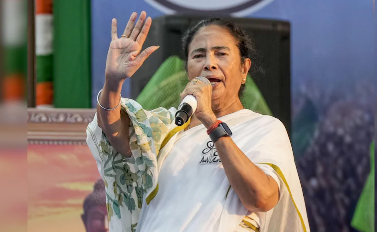 Mamata_20Banerjee_20questioned_20cbi.jpg
