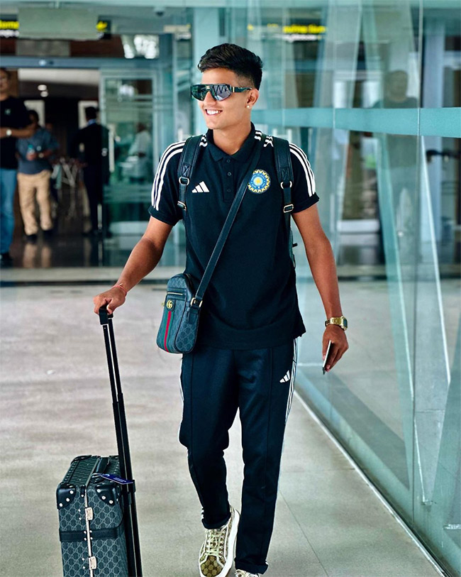 indian_20cricketer_20yash_20dhull_20photos__20_284_29.jpg 4