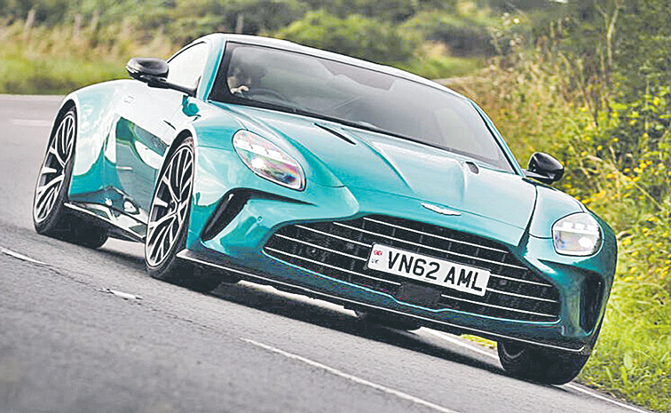 ASTON-MARTIN.jpg