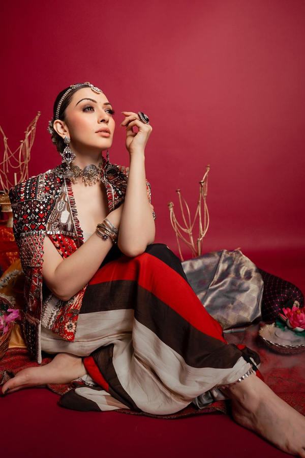 Hansika-Motwani-5.jpg 6