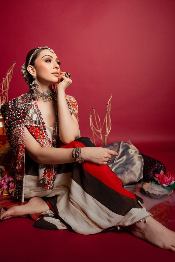 Hansika-Motwani-9.jpg 10