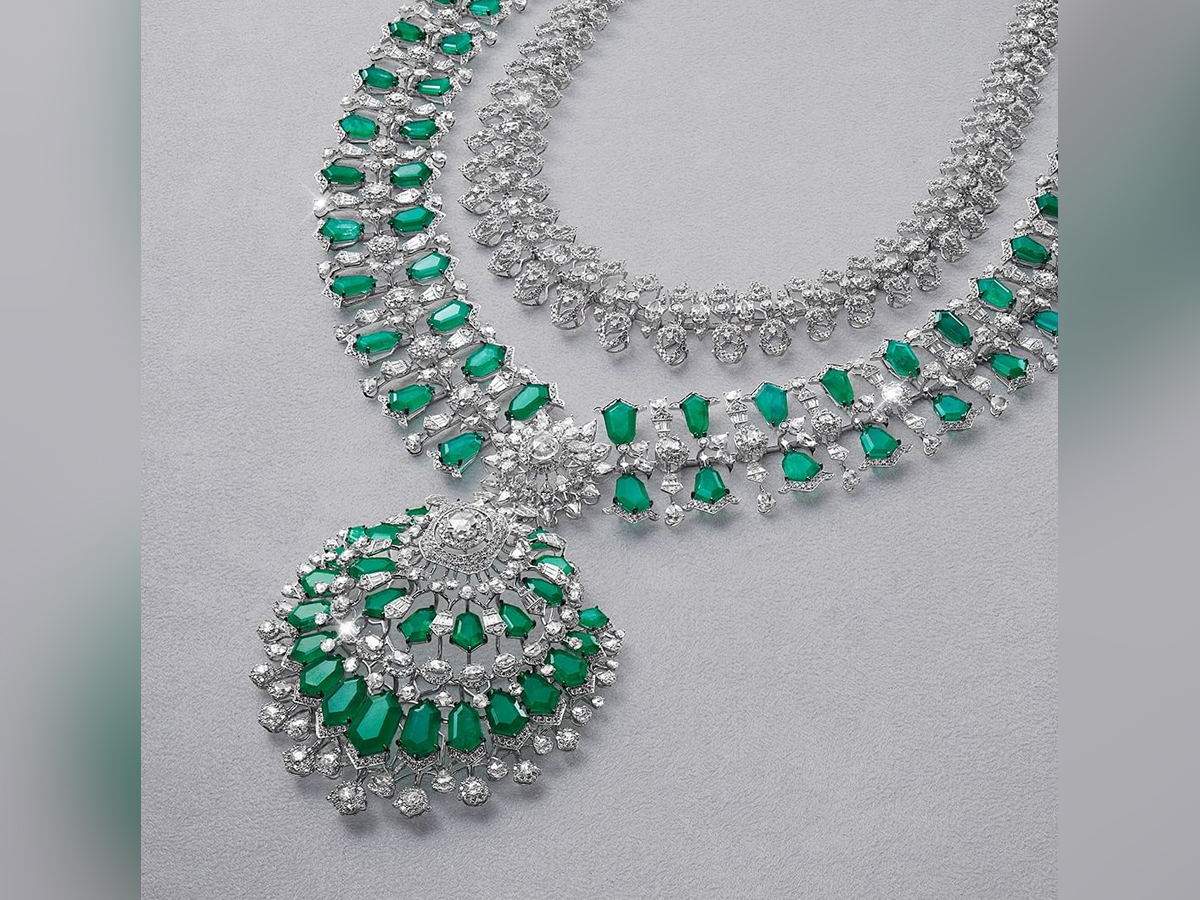Manish-Malhotra-Jewellery-17.jpg 18
