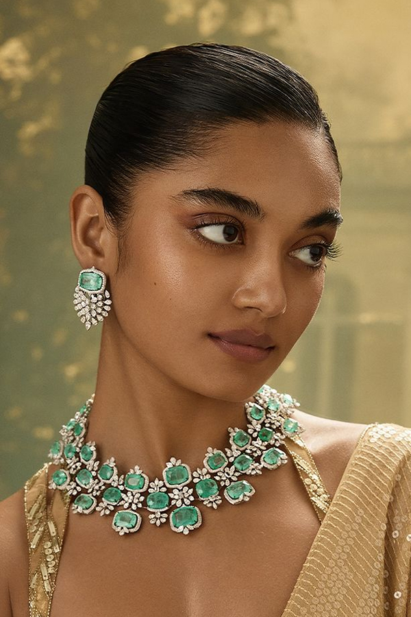 Manish-Malhotra-Jewellery-20.jpg 21