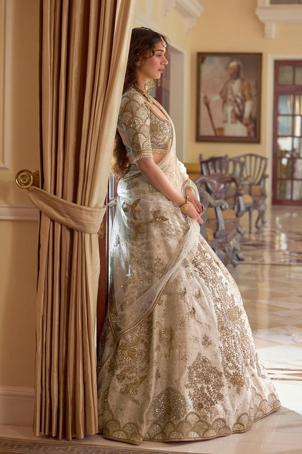 Matsya-World_Aditi-Rao-Hydari-3.jpg 4
