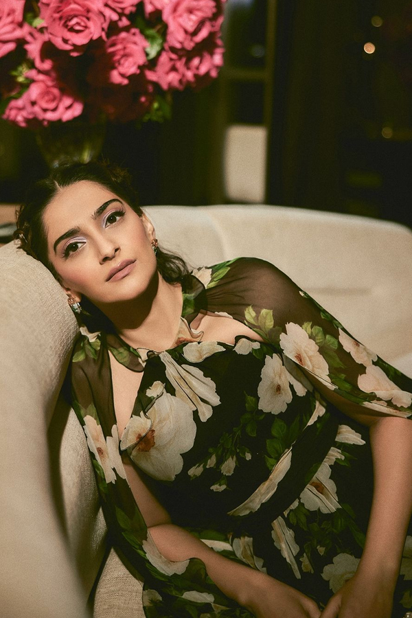 Sonam-Kapoor-5.jpg 6