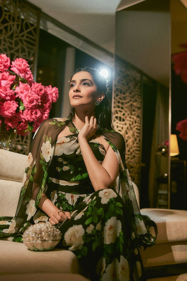 Sonam-Kapoor-7.jpg 8