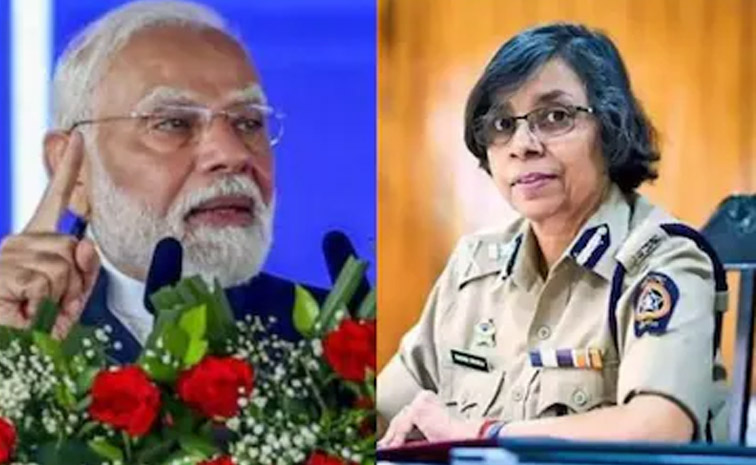 modi--sukla.jpg