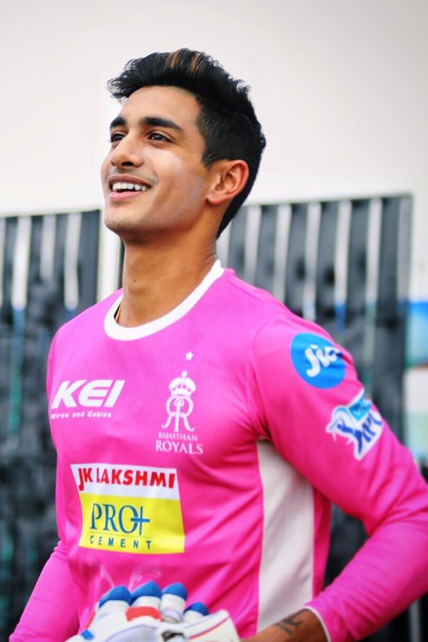 Aryaman-Vikram-Birla-6_0.jpg 7