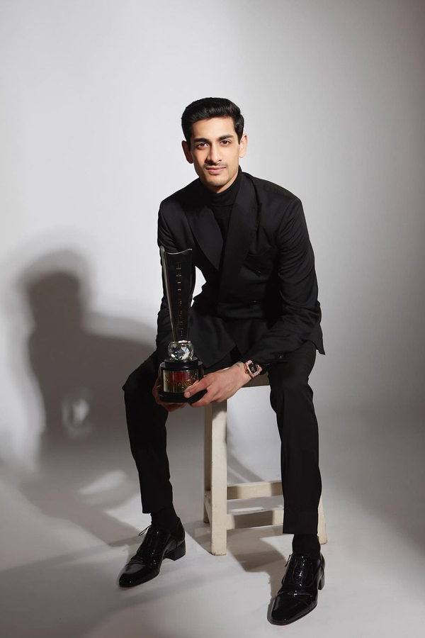 Aryaman-Vikram-Birla-8_0.jpg 9