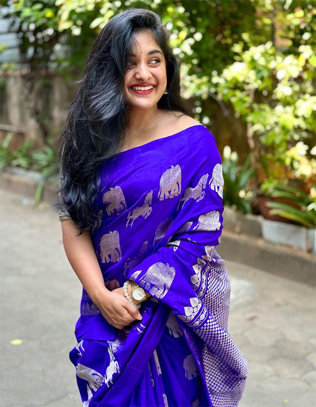 actress_20nivetha_20thomas_20photos_5.jpg 5