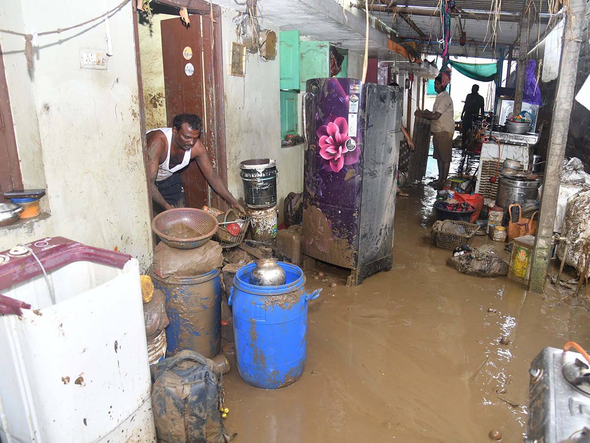 Khammam_20Floods_202024_20Photos__20_2819_29.jpg 19