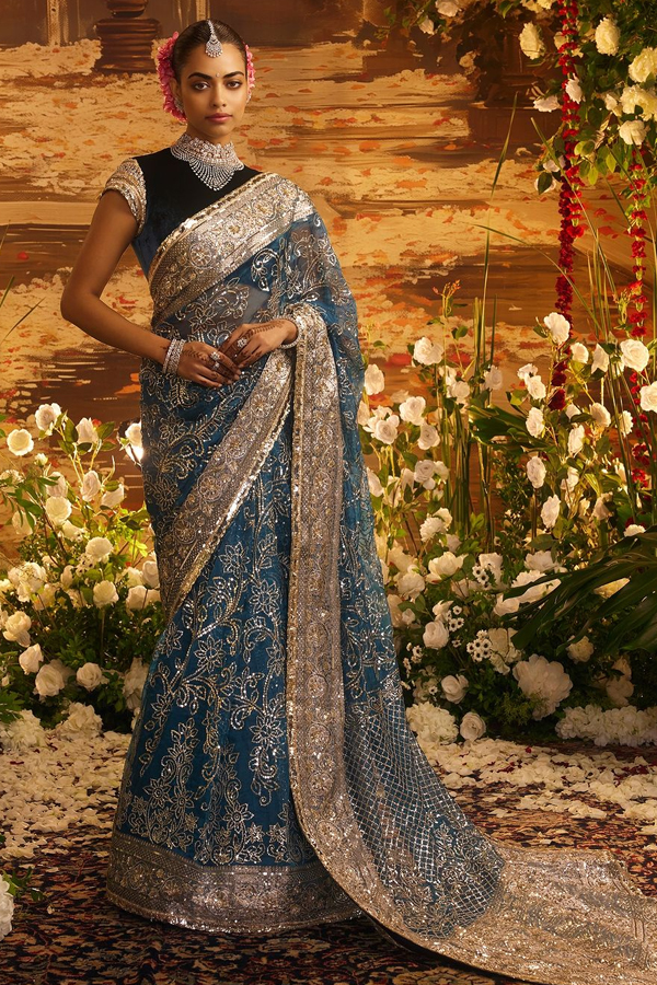 Manish-Malhotra-21.jpg 22