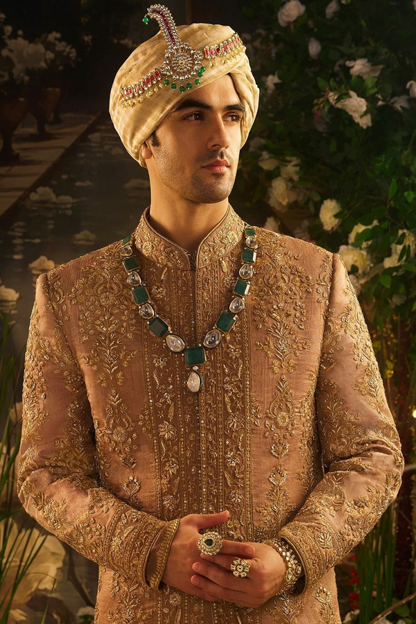 Manish-Malhotra-30.jpg 31