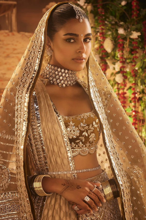 Manish-Malhotra-8.jpg 9