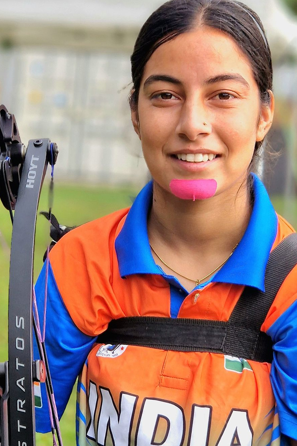 Sheetal-Devi-Archery-3_1.jpg 4