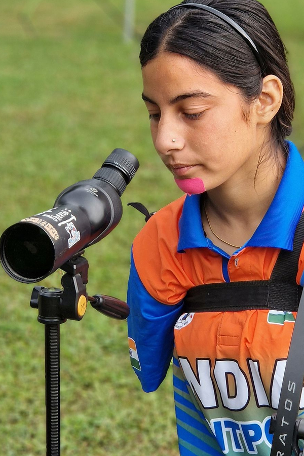 Sheetal-Devi-Archery-7_1.jpg 13