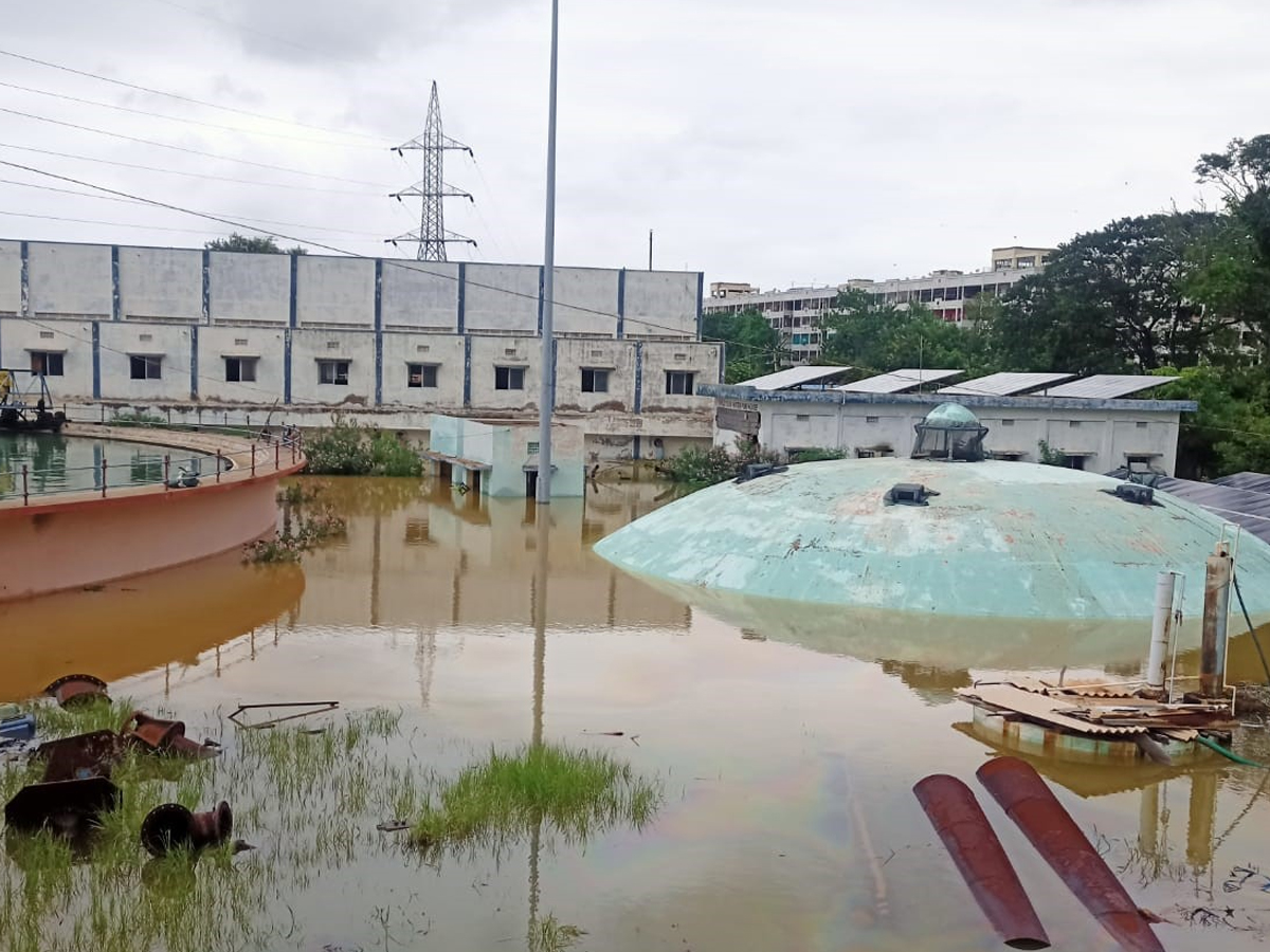 Ap-Floods-35.jpg 38