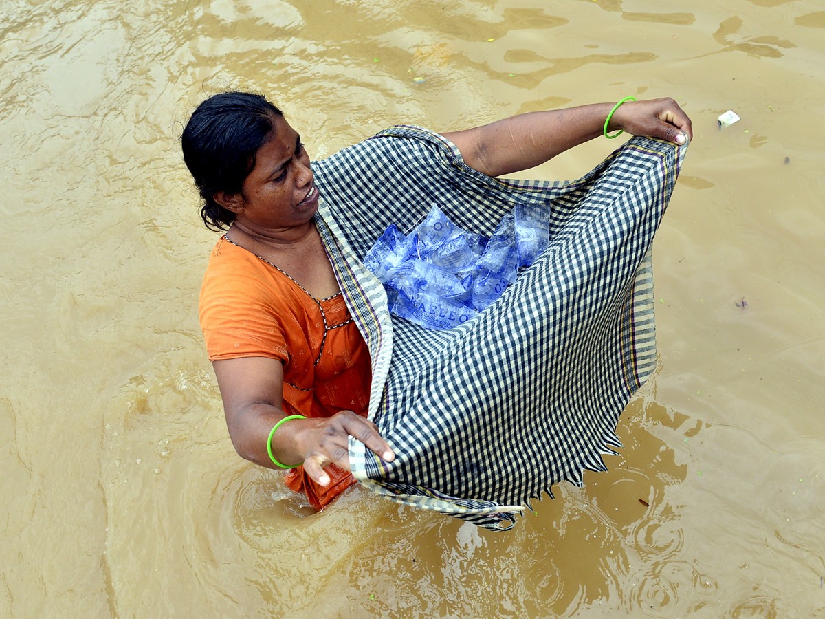 Ap-Floods-8.jpg 10