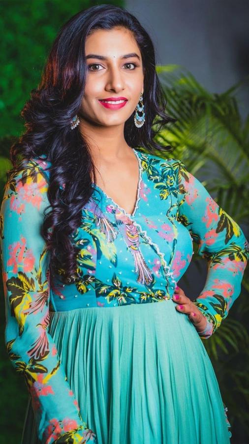 Vishnu_20Priya.jpg 2