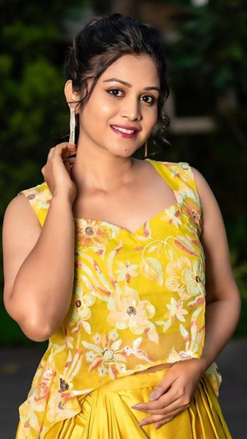 Yashmi_20Gouda.jpg 5