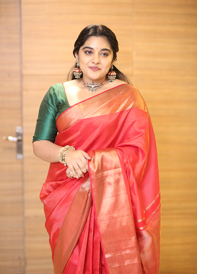 Actress_20Nivetha_20Thomas_20HD_20Photos__20_289_29.jpg 9