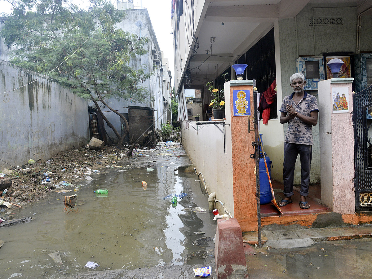 Vijayawada_20Flood_202024_20Photos__20_2842_29.jpg 42