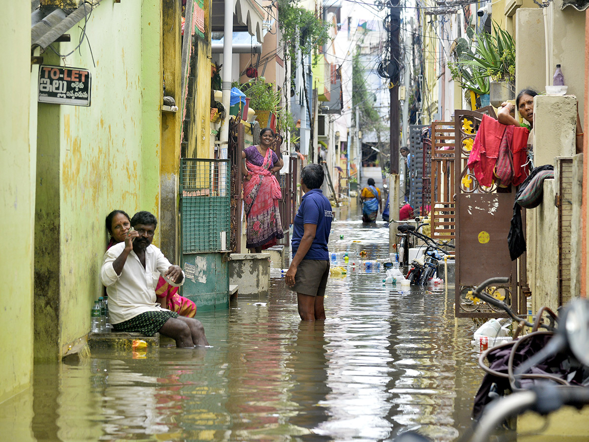 Vijayawada_20Flood_202024_20Photos__20_2844_29.jpg 44