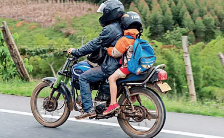 helmet01.jpg