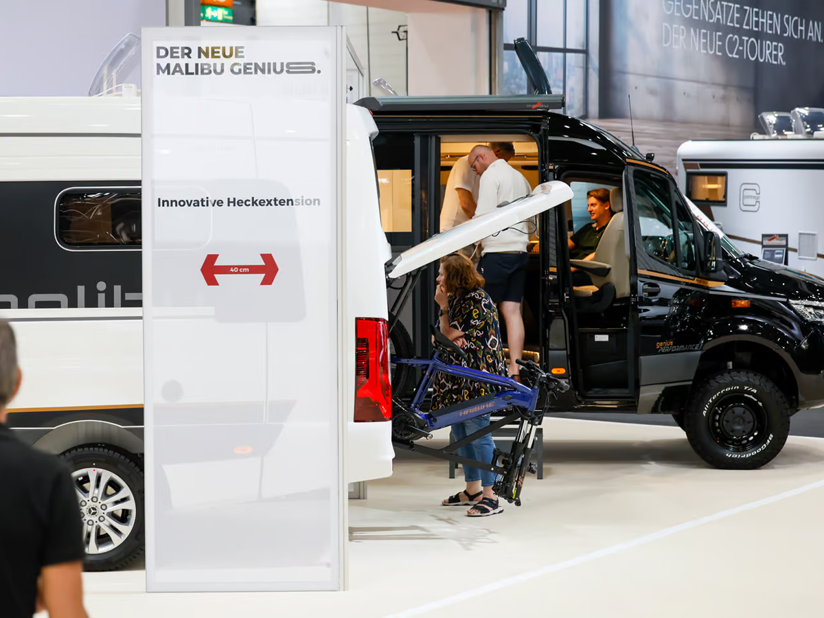 Mercedes-Sprinter-7.jpg 8