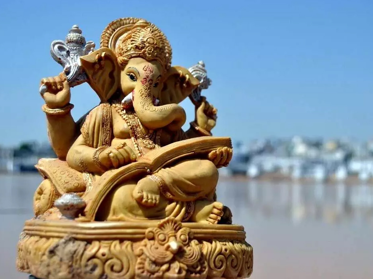 Ganesh_Viral.jpg 10