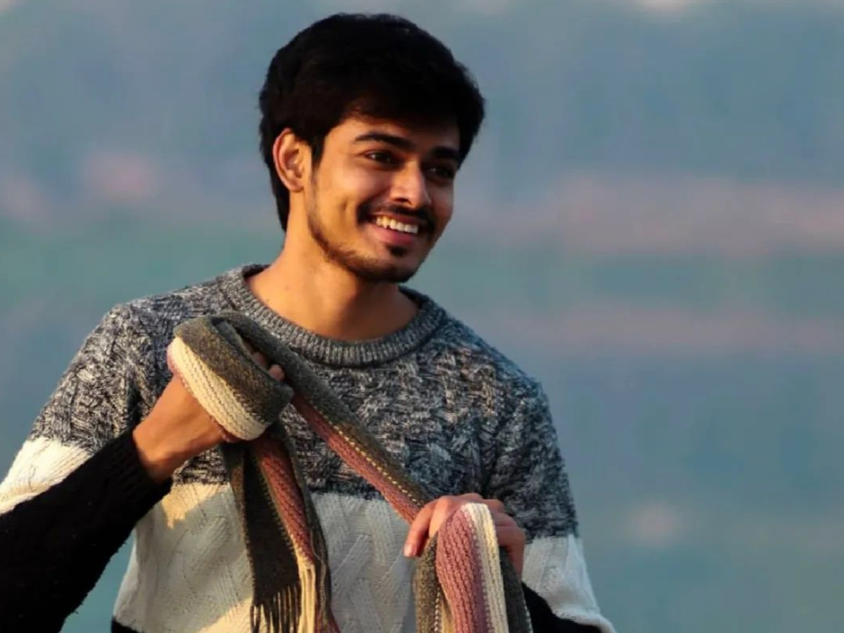 Naga-Manikanta-Bigg-Boss-8-Telugu-8.jpg 10