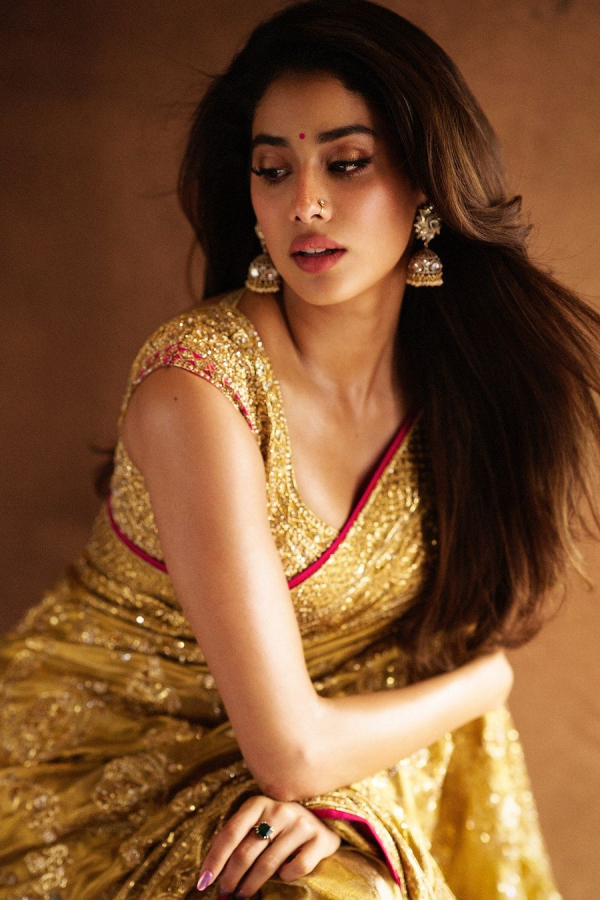 Janhvi-Kapoor-8.jpg 9