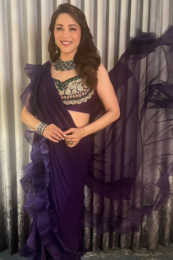 Madhuri-Dixit-6.jpg 6
