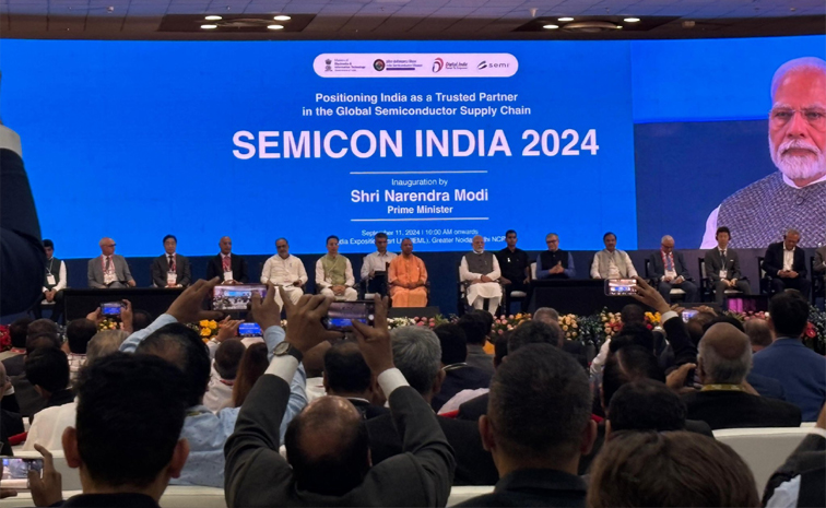 semiconductor01.jpg