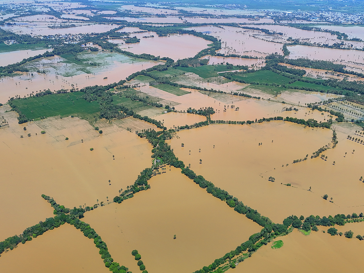 Heavy_20Flood_20Water_20To_20rajahmundry_20godavari_23.jpg 20