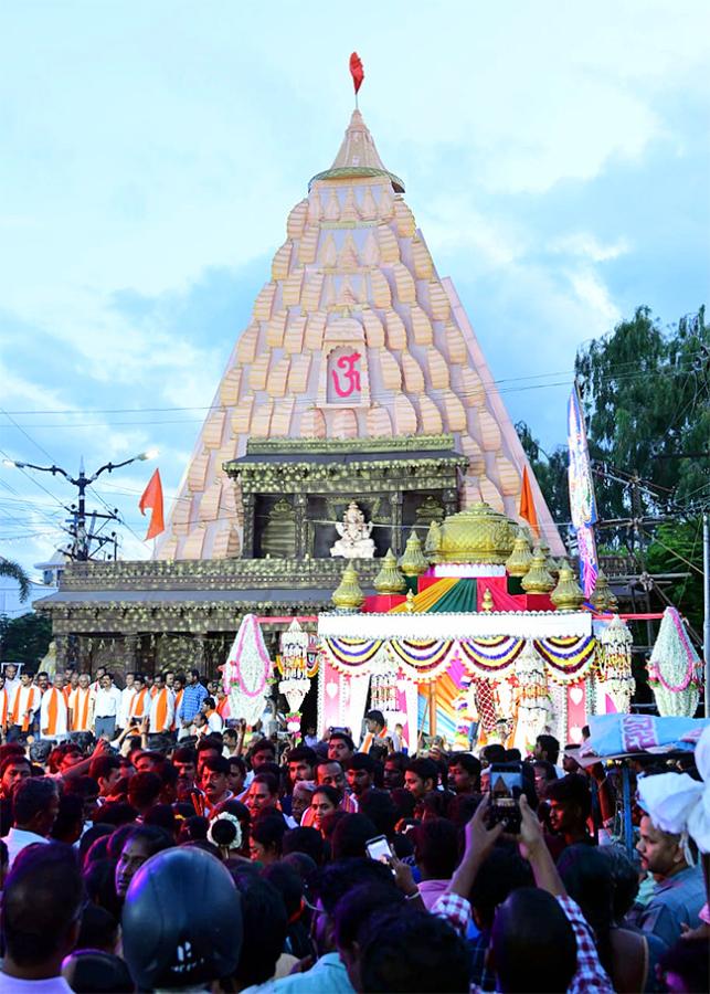 Vinayaka_20Nimajjanam_202024_20at_20Anantapur_11.jpg 11