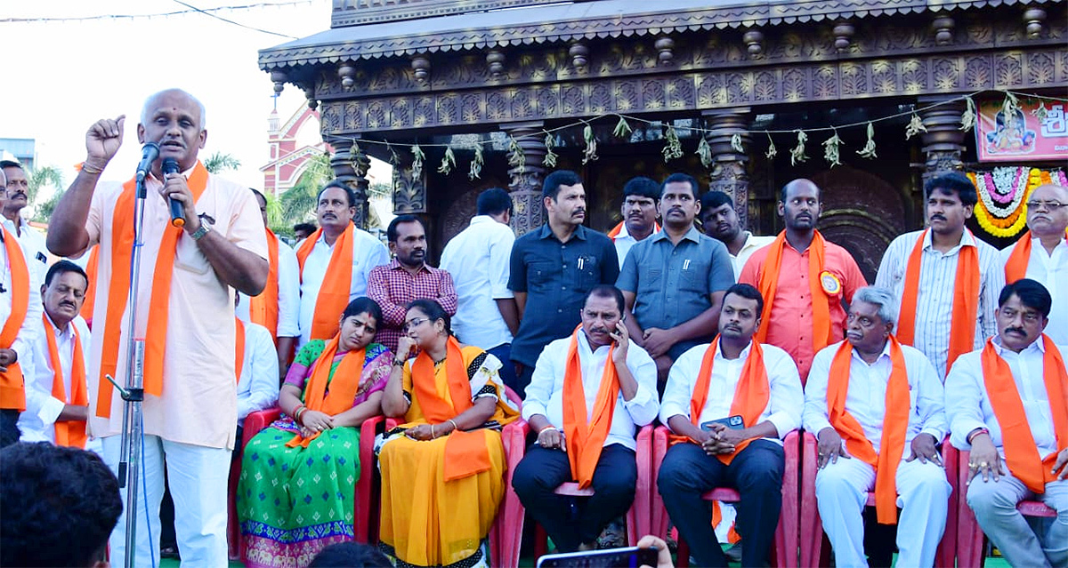 Vinayaka_20Nimajjanam_202024_20at_20Anantapur_17.jpg 17