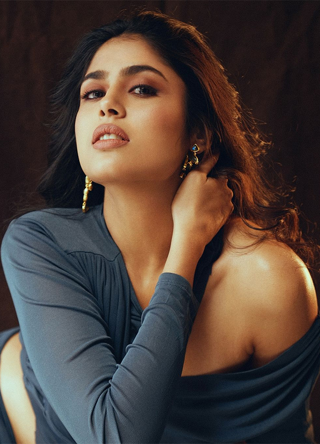 Actress_20Faria_20Abdullah_20Hot_20HD_20Photos_10.jpg 10