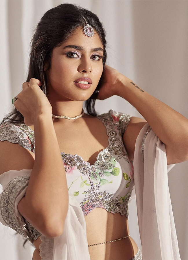 Actress_20Faria_20Abdullah_20Hot_20HD_20Photos_13.jpg 13