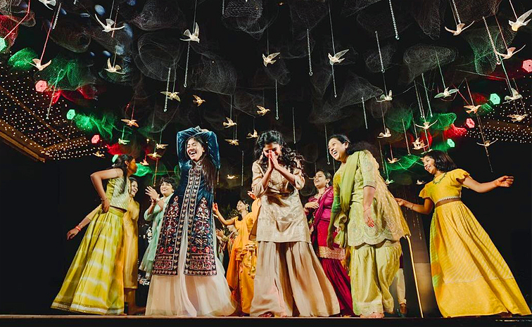 Sai_20Pallavi_20Dance_20With_20Pooja_20Kannan_20Wedding_20Sangeet_20Ceremony_20Photos_20_282_29.jpg 3