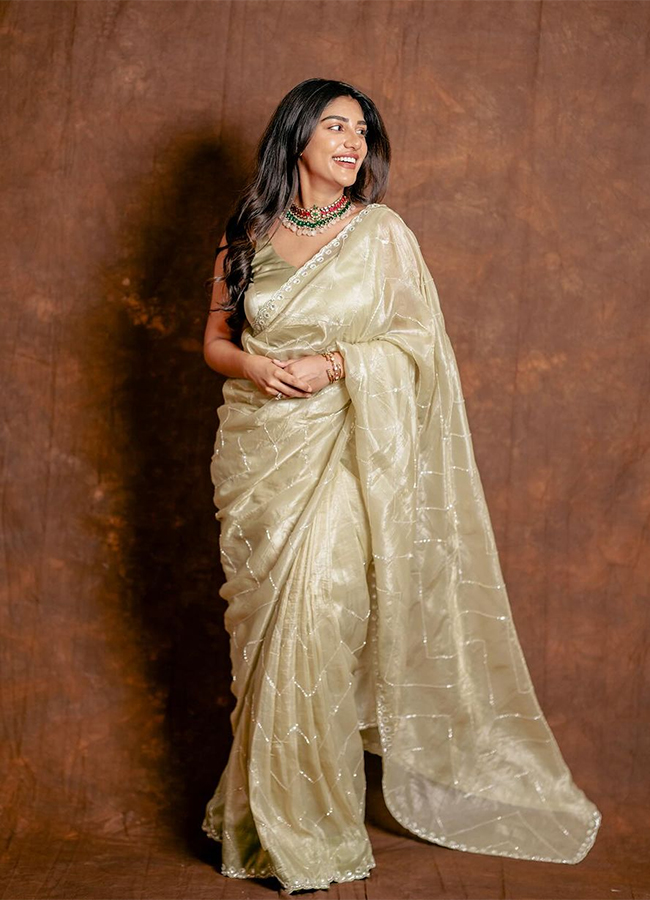 Surekha_20Vani_20Daughter_20Supritha_20Hot_20Photo_20Shoot__20_2812_29.jpg 12
