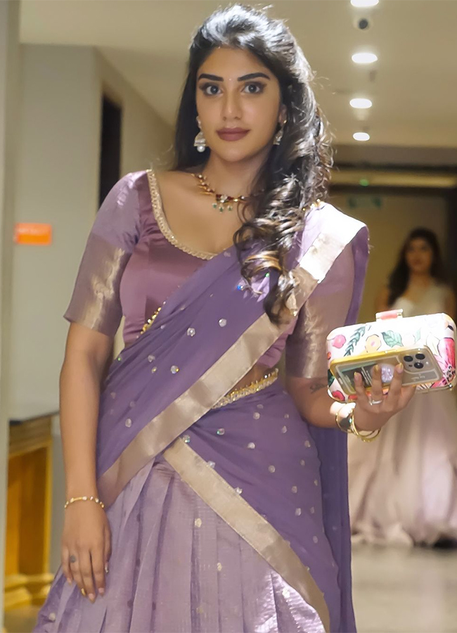 Surekha_20Vani_20Daughter_20Supritha_20Hot_20Photo_20Shoot__20_288_29.jpg 8