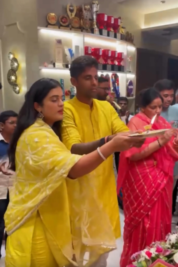 Surya-Kumar-Yadav-10.jpg 11