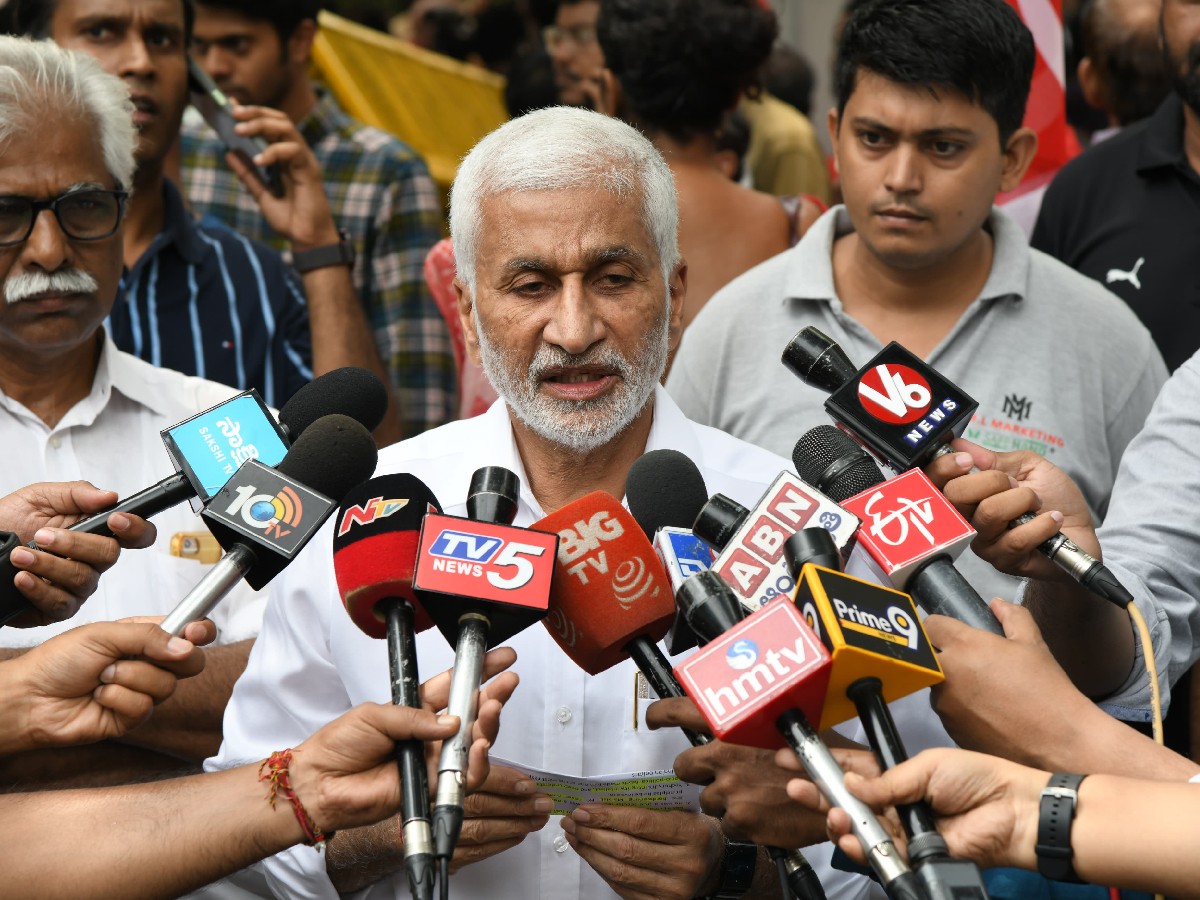 Vijayasai-Reddy-10.jpg 10