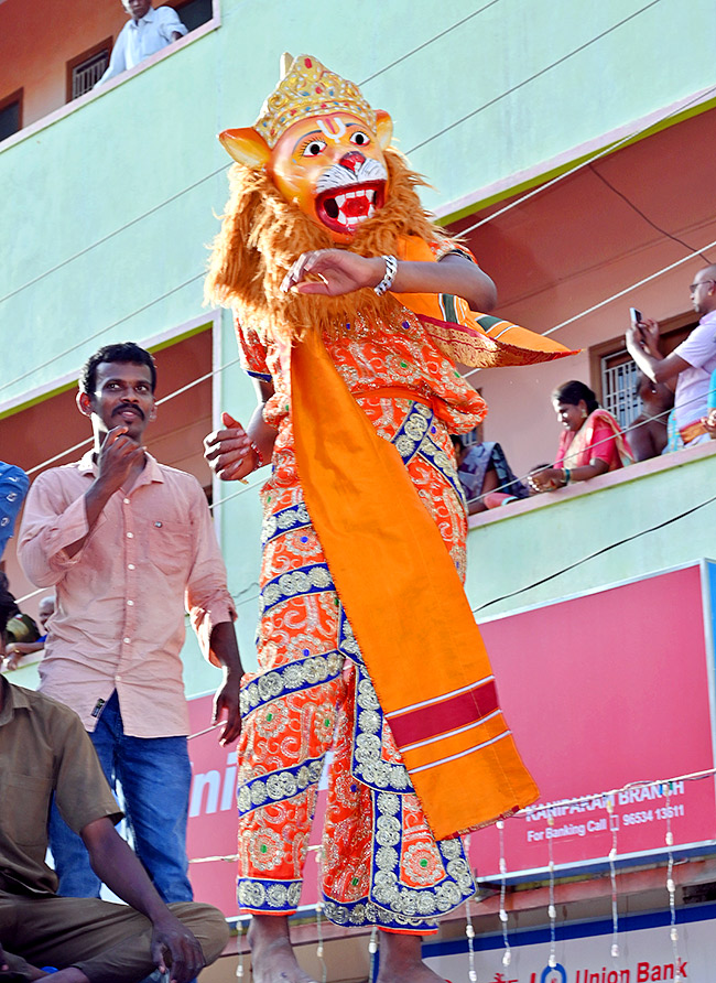 Kanipakam_20_20Kanulapaduvaga_20Siddhi_20Vinayaka_20Rathotsavam_20Photos_20.jpg 19