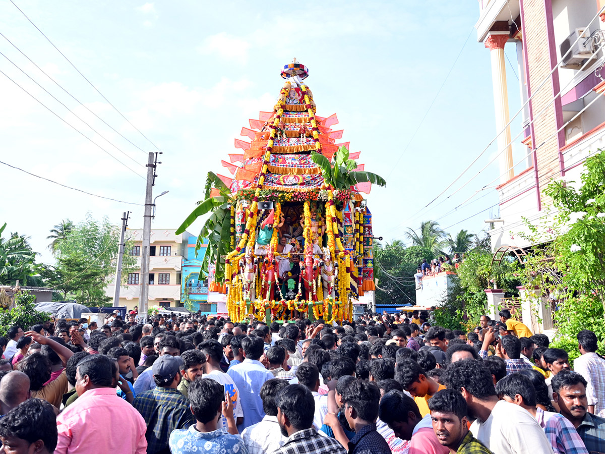 Kanipakam_20_20Kanulapaduvaga_20Siddhi_20Vinayaka_20Rathotsavam_20Photos_9.jpg 8