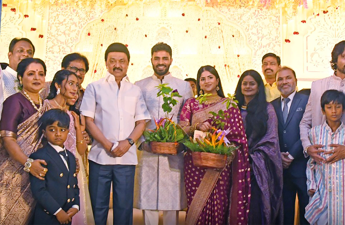 Megha_20Akash_20Saai_20Vishnu_20Wedding_20Reception_2.jpg 2