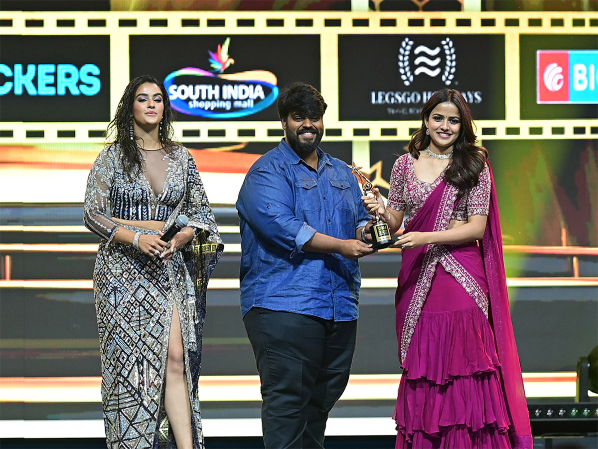 siima_20awards_202024_20Photos__20_2831_29.jpg 31