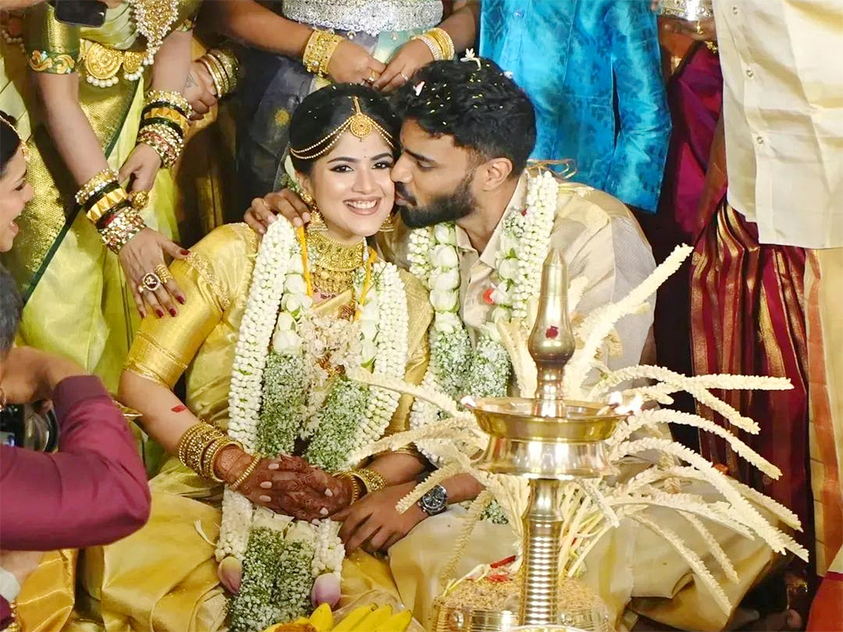 Actress_20Megha_20Akash_20And_20Saai_20Vishnu_20Marriage_20Photos__20_281_29.jpg 1